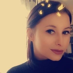 Meet your Posher, Joannie